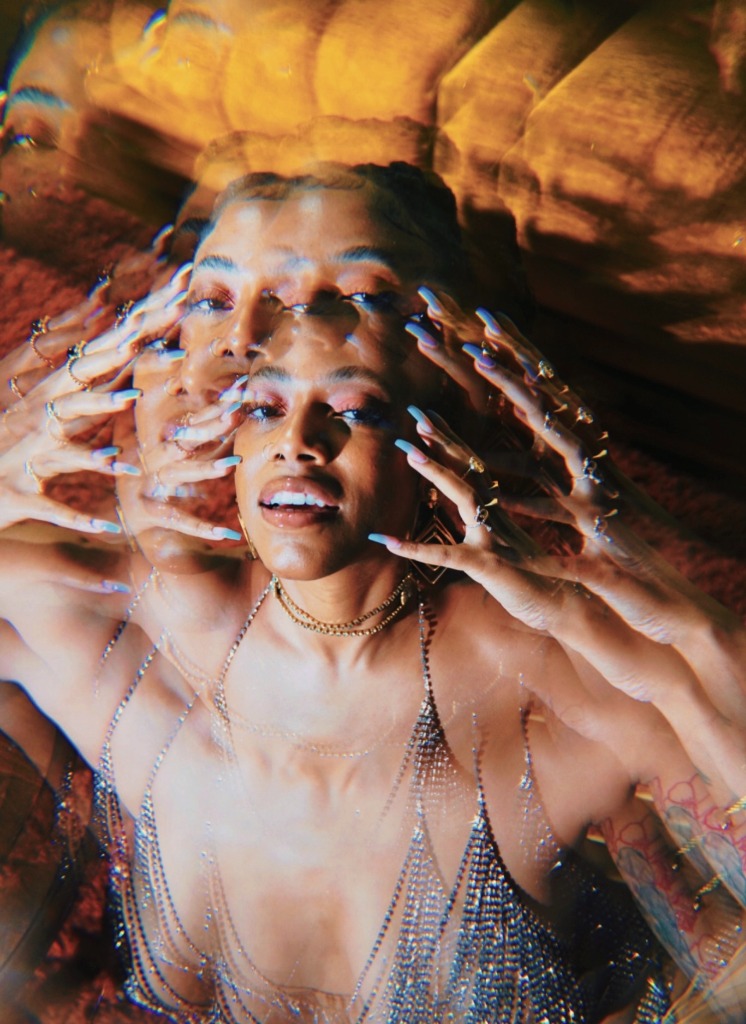 Dyna Edyne - Kaleidoscope Session & Chain Top